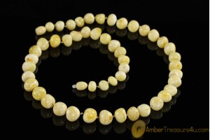 WHITE & BUTTER Genuine BALTIC AMBER Necklace 20" n-38