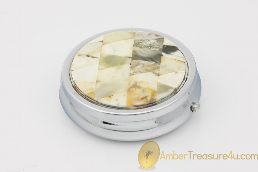 Excellent Pill Box Decorated with Genuine BALTIC AMBER Mosaic Excellent Pill Box Decorated with Genuine BALTIC AMBER Mosaic