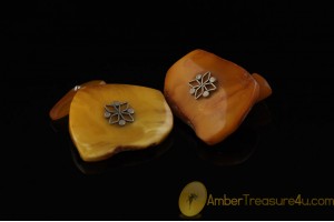 VINTAGE Butterscotch Genuine BALTIC AMBER Cufflinks 