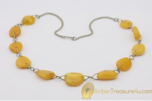 VINTAGE Butterscotch Genuine BALTIC AMBER Necklace