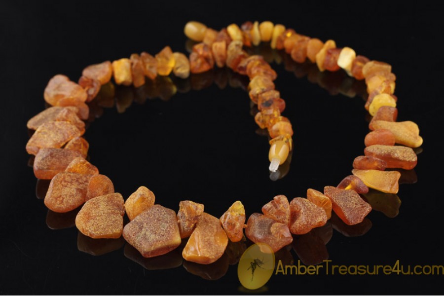 Natural Sea Pieces  Genuine BALTIC AMBER Necklace