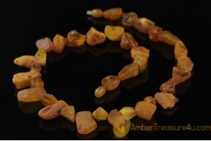 Natural Sea Pieces  Genuine BALTIC AMBER Necklace