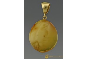 Butter Honey Genuine BALTIC AMBER Pendant 5.8g 